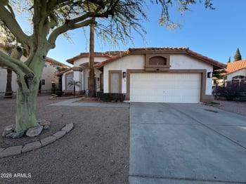 473 Smoke Tree Rd, Gilbert, AZ 85233