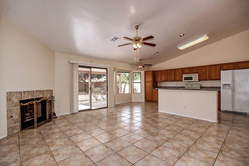 473 W Silver Creek Ct, Gilbert, AZ 85233
