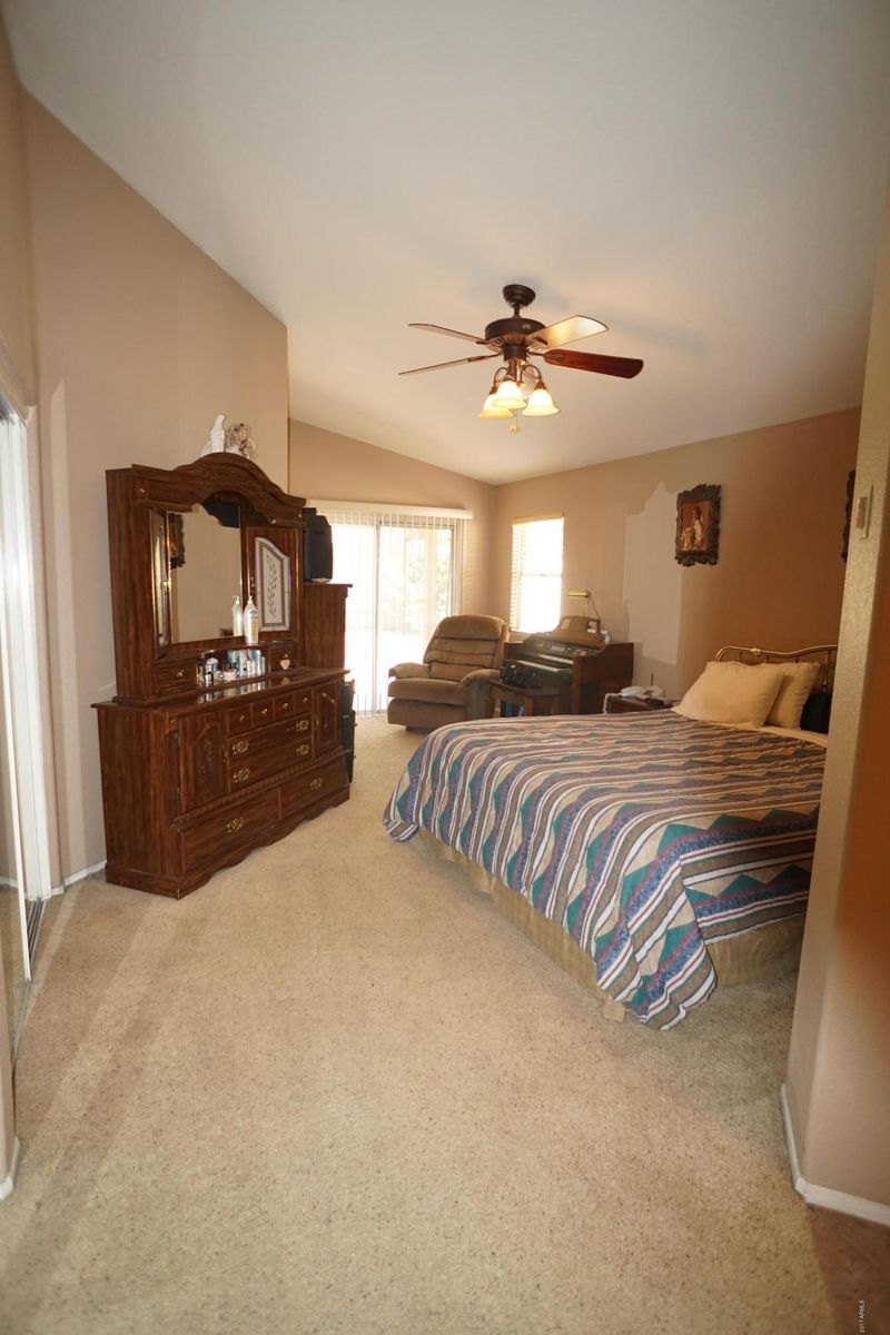 4730 E Angela Dr, Phoenix, AZ 85032
