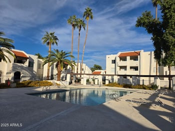 4730 Northern Ave #1074, Glendale, AZ 85301