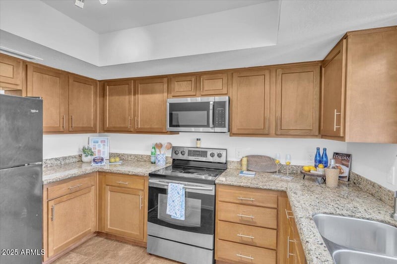 4730 Northern Ave #1115, Glendale, AZ 85301