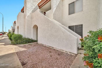 4730 Northern Ave #2102, Glendale, AZ 85301