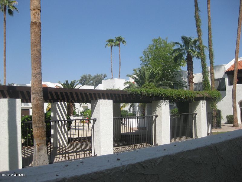 4730 W Northern Ave #1064, Glendale, AZ 85301