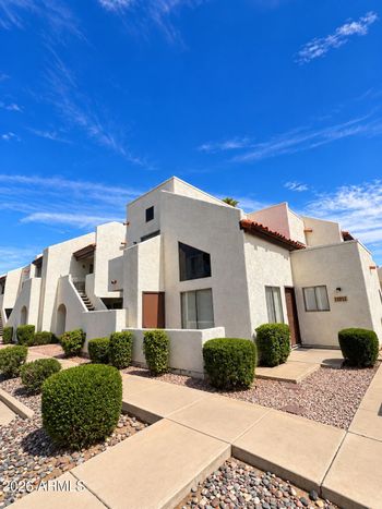 4730 W Northern Ave #1101, Glendale, AZ 85301