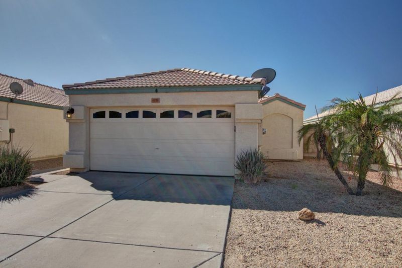4731 E Mountain Sage Dr, Phoenix, AZ 85044