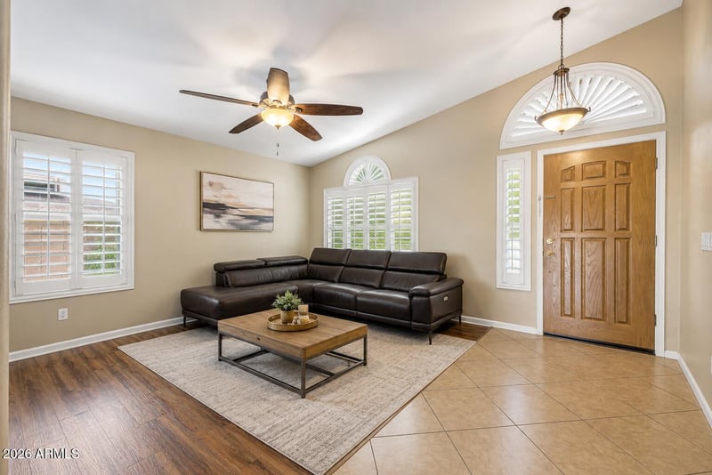 4731 E South Fork Dr, Phoenix, AZ 85044