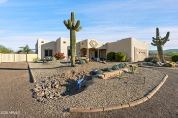 47316 10th Ave, New River, AZ 85087