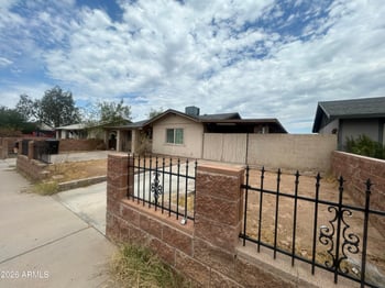 4732 Hidalgo Ave, Phoenix, AZ 85040