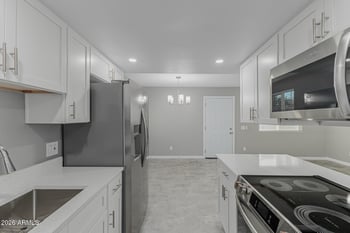 4733 Belleview St, Phoenix, AZ 85008