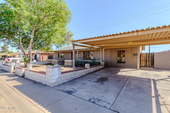 4733 Crittenden Ln, Phoenix, AZ 85031