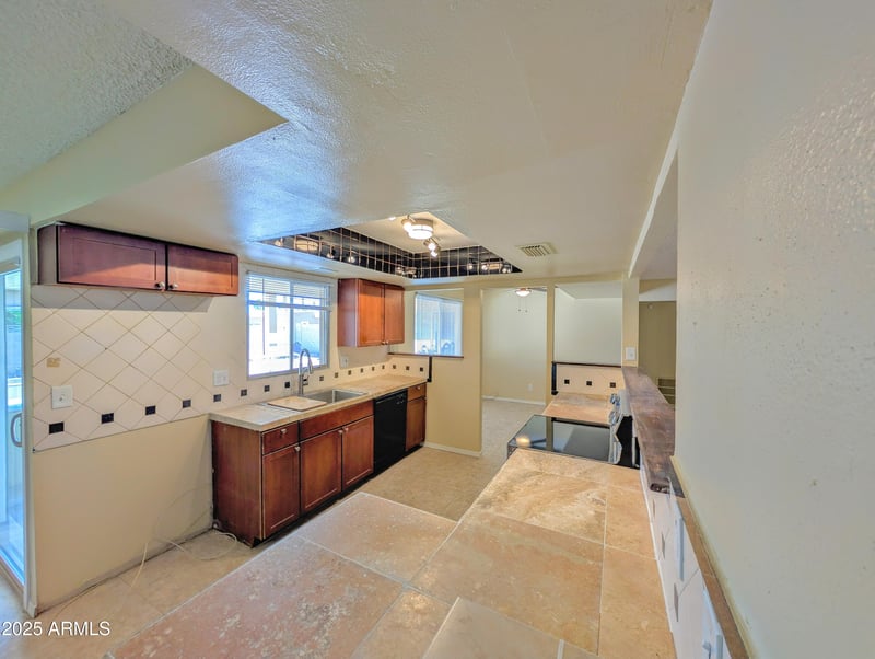 4733 Hayward Ave, Glendale, AZ 85301