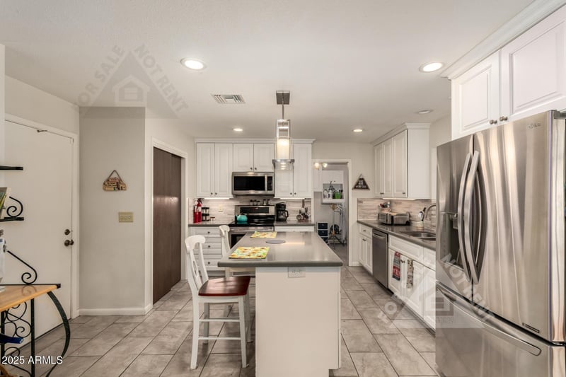 4734 Florian Cir, Mesa, AZ 85206