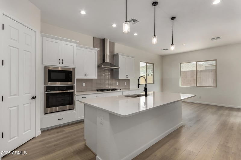 4737 Capistrano Ave, Laveen, AZ 85339