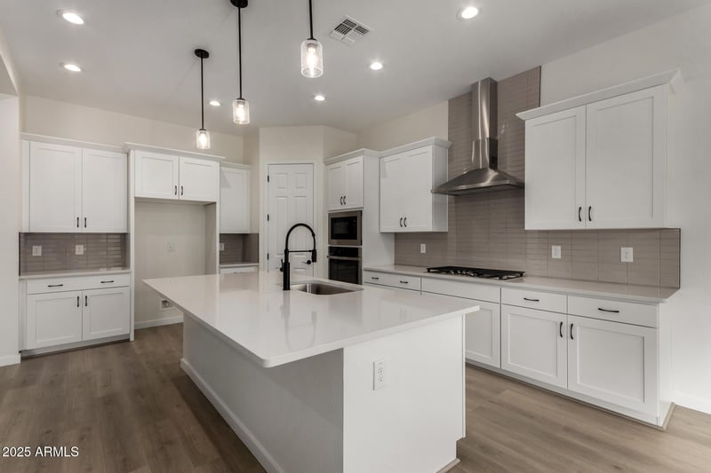 4737 Capistrano Ave, Laveen, AZ 85339
