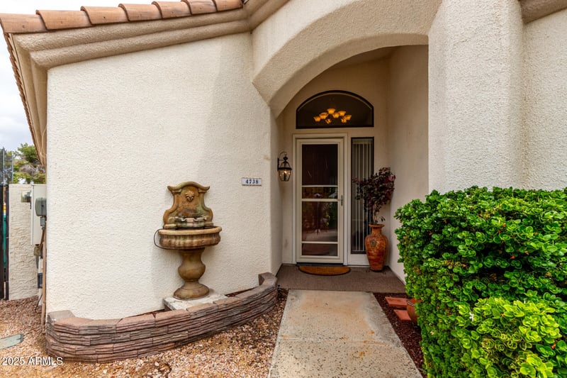 4738 Greenview Cir, Litchfield Park, AZ 85340