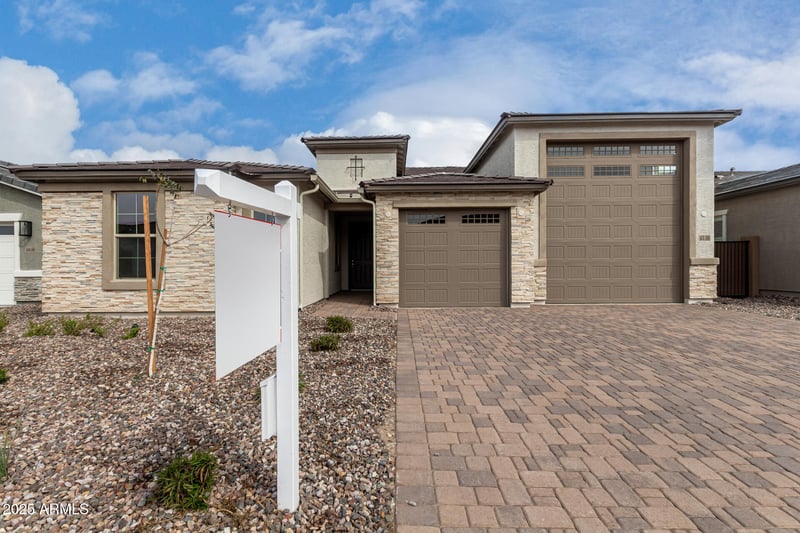 4738 Stargazer Pl, Laveen, AZ 85339