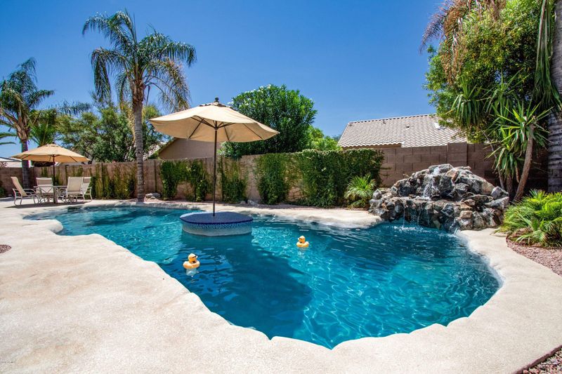 4739 E White Aster St, Phoenix, AZ 85044