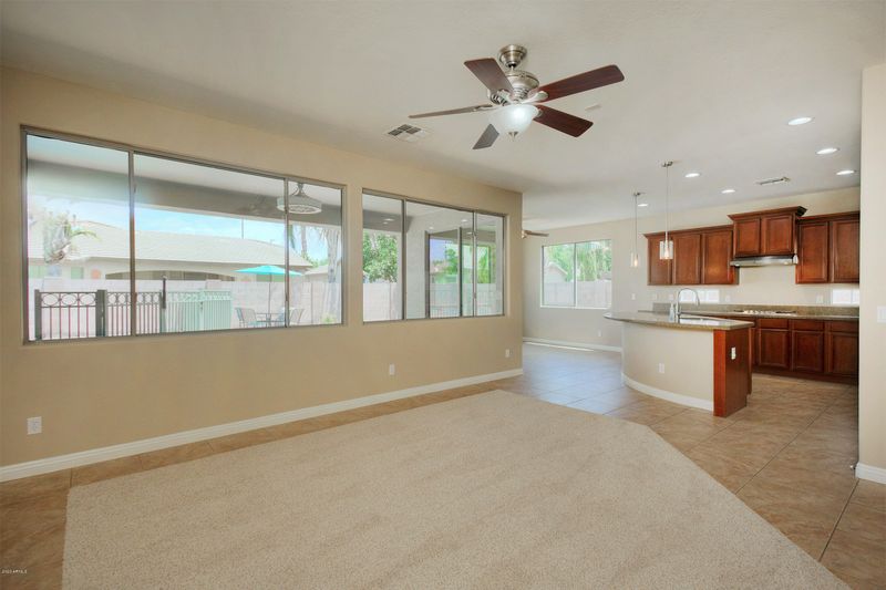 474 E Mary Ln, Gilbert, AZ 85295