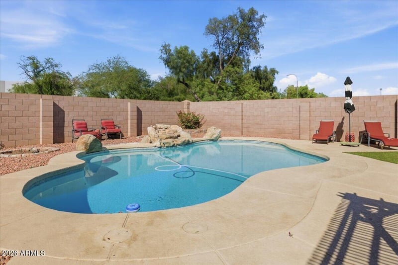 4740 E Mountain Vista Dr, Phoenix, AZ 85048