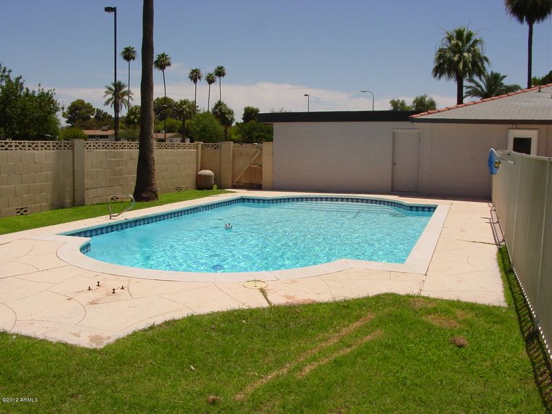 4740 E Wilshire Dr, Phoenix, AZ 85008