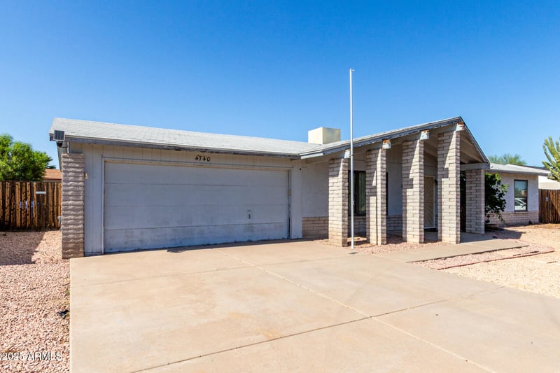 4740 W Bloomfield Rd, Glendale, AZ 85304