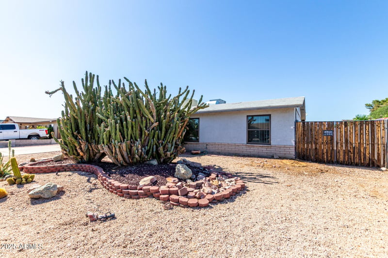 4740 W Bloomfield Rd, Glendale, AZ 85304