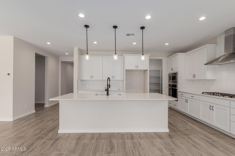 4741 Capistrano Ave, Laveen, AZ 85339