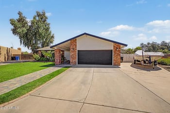 4741 Kathleen Rd, Phoenix, AZ 85032