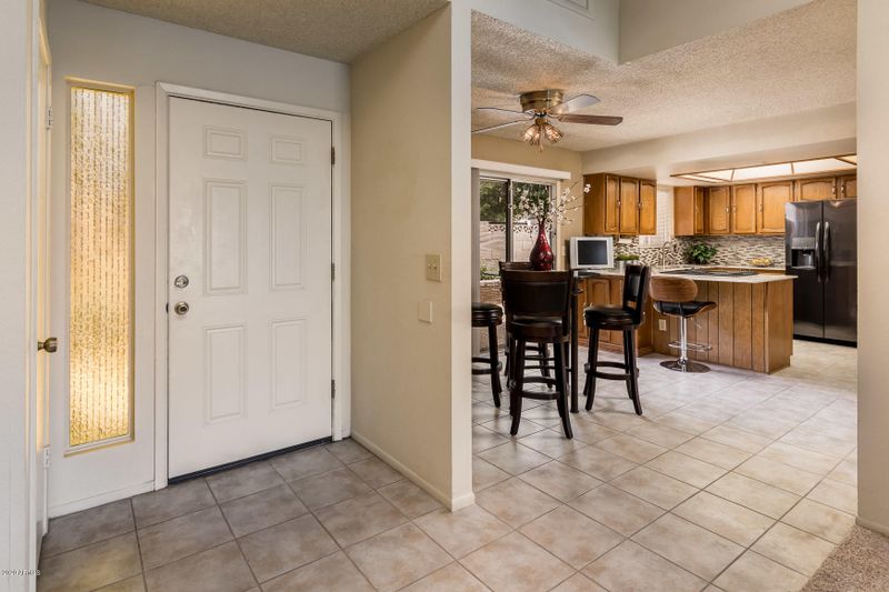 4741 W Continental Dr, Glendale, AZ 85308