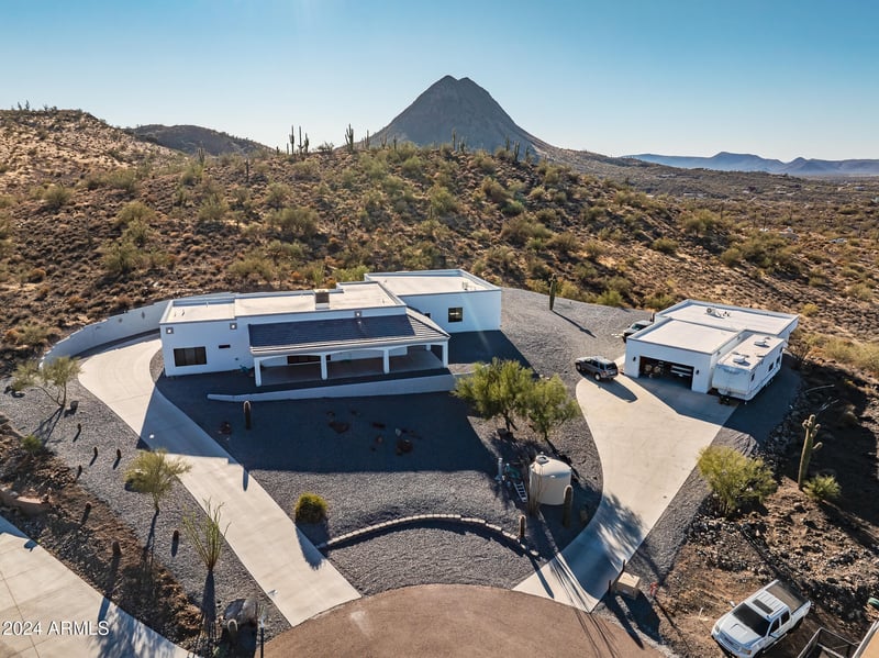 47410 N 23rd Dr, New River, AZ 85087