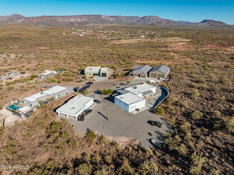 47410 N 23rd Dr, New River, AZ 85087