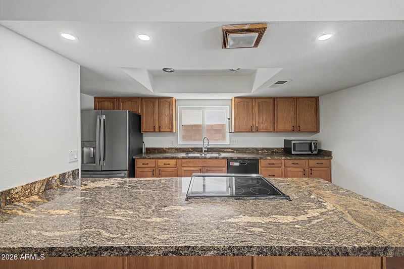 4742 Paradise Dr, Glendale, AZ 85304