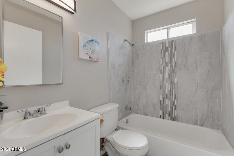 4743 S 36th Dr, Phoenix, AZ 85041