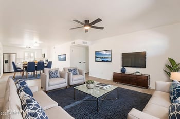 4743 Shaw Butte Dr, Glendale, AZ 85304