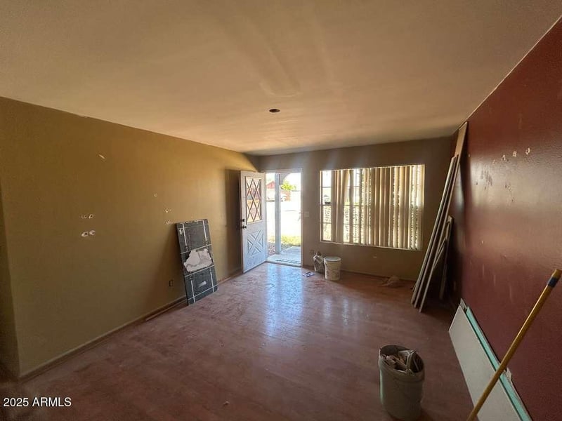 4743 Villa Theresa Dr, Glendale, AZ 85308
