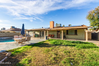 4743 Laurie Ln, Glendale, AZ 85302