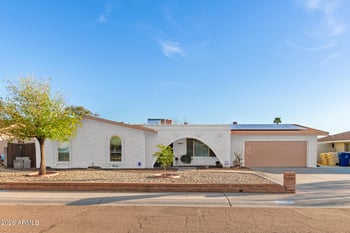 4743 Laurie Ln, Glendale, AZ 85302