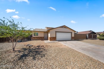 4743 Wescott Dr, Glendale, AZ 85308