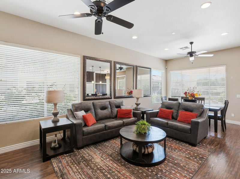 4745 Nightingale Ln, Gilbert, AZ 85298