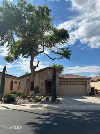 4747 Blue Spruce Ln, Gilbert, AZ 85298