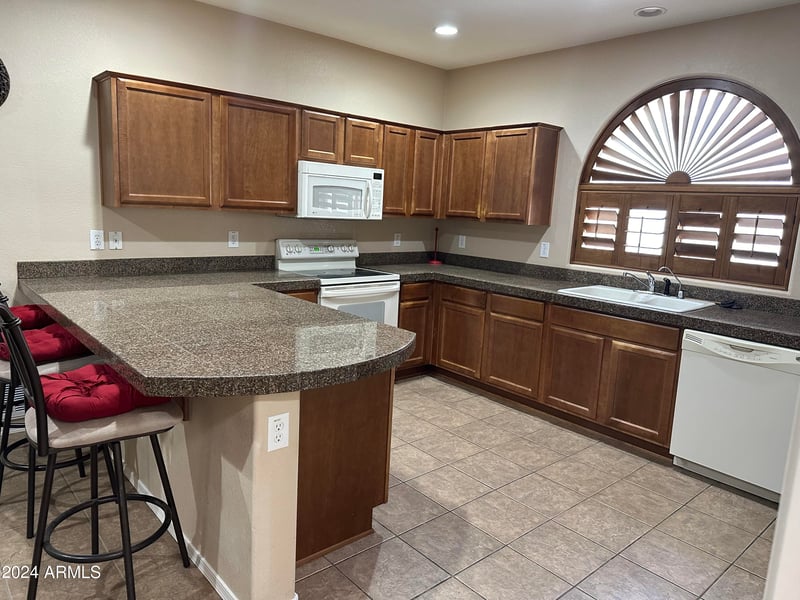 4747 Blue Spruce Ln, Gilbert, AZ 85298