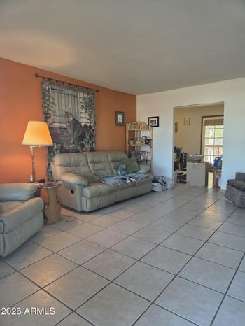 4747 Hannibal St, Mesa, AZ 85205