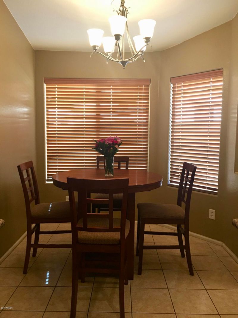 475 E Jeanne Ln, San Tan Valley, AZ 85140