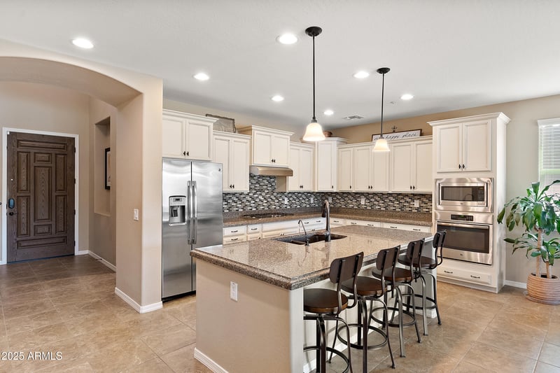 475 Torrey Pines Pl, Chandler, AZ 85249