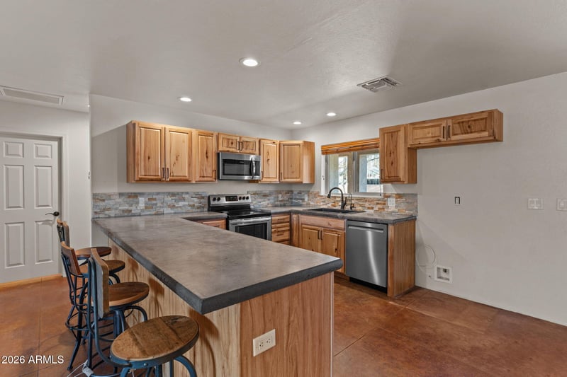 475 Mohave St, Wickenburg, AZ 85390