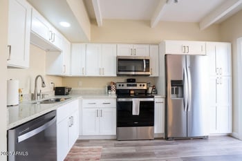 4750 14th St, Phoenix, AZ 85014