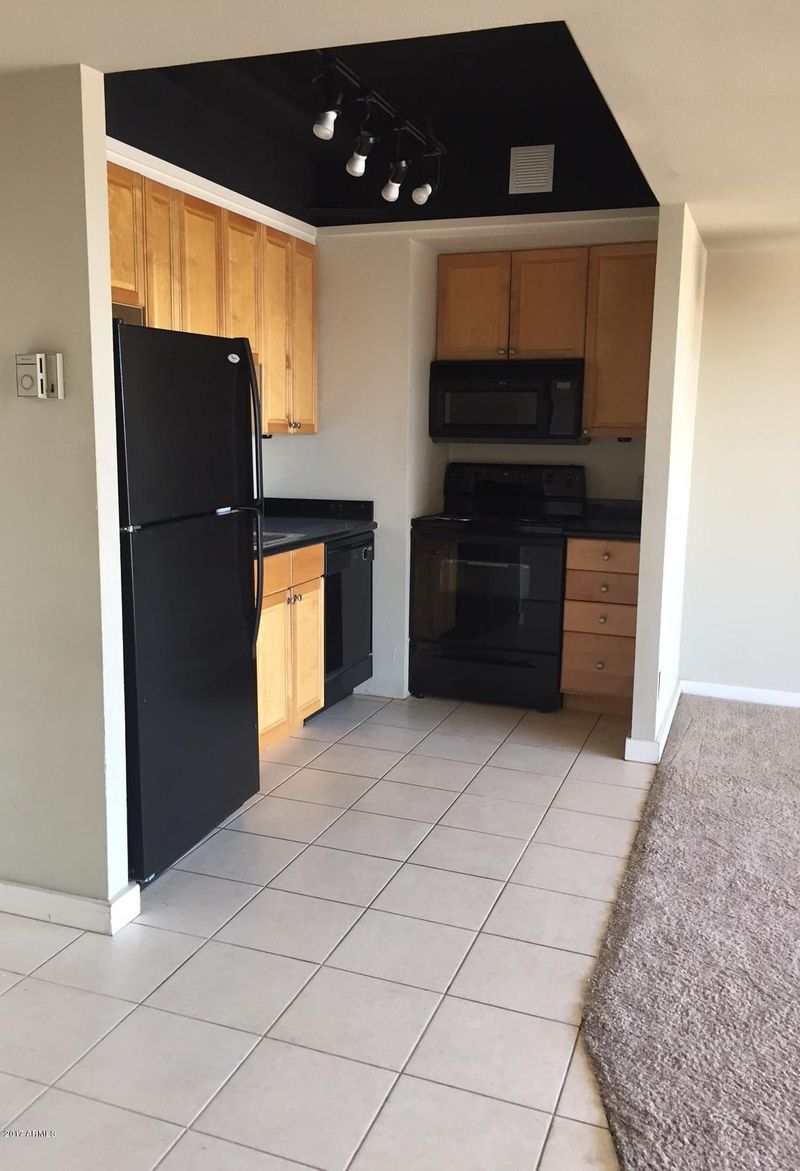 4750 N Central Ave #12F, Phoenix, AZ 85012