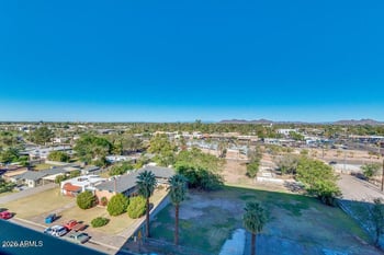 4750 N Central Ave #8L, Phoenix, AZ 85012