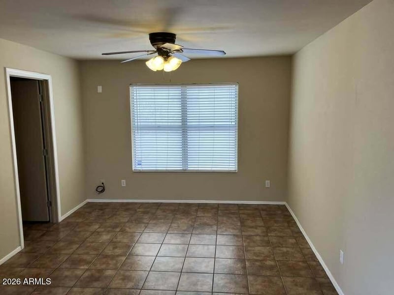 4750 Escuda Dr, Glendale, AZ 85308
