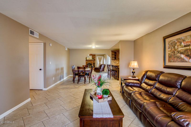 4751 W Wethersfield Rd, Glendale, AZ 85304